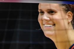 三亿官网入口 -赛地聚焦：意大利杯今晚热度飙升，比利亚雷亚尔更衣室发声，管理层满意，资深球员宣示担当(比利亚雷亚尔vs巴列卡诺比分预测引发热议)